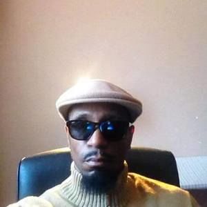 Meet your Posher, Jamil